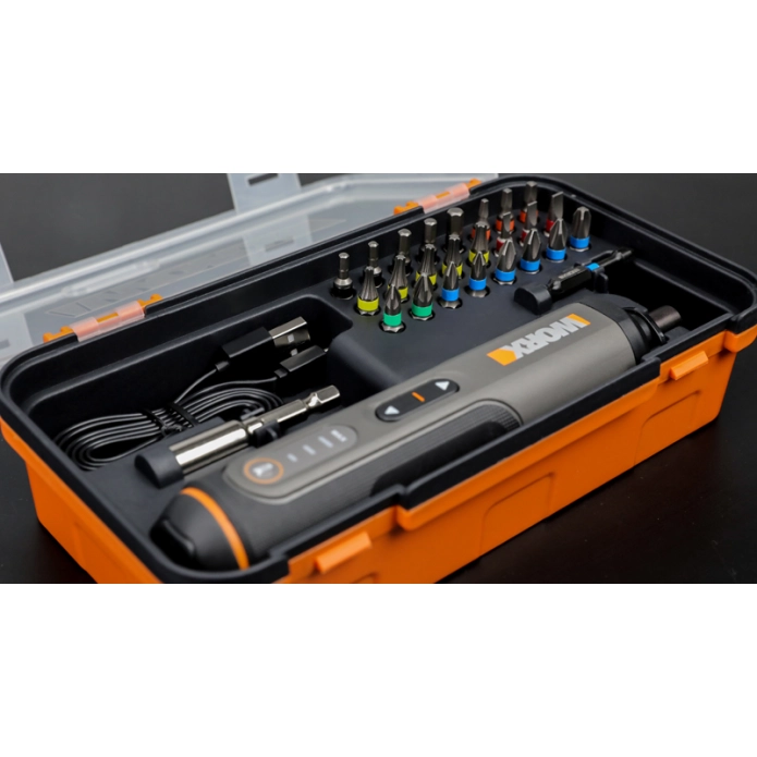 Отвертка WORX WX240 4V аккумуляторная с набором бит 26 шт