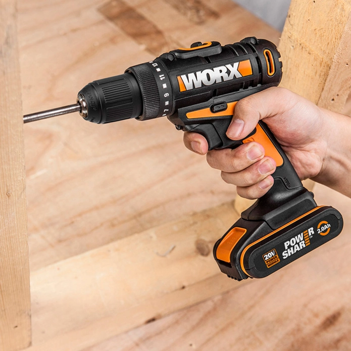 Дрель-шуруповерт WORX WX101.2 20V (2Ачx1) аккумуляторная