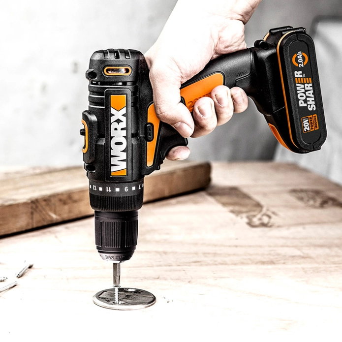 Дрель-шуруповерт WORX WX101.2 20V (2Ачx1) аккумуляторная