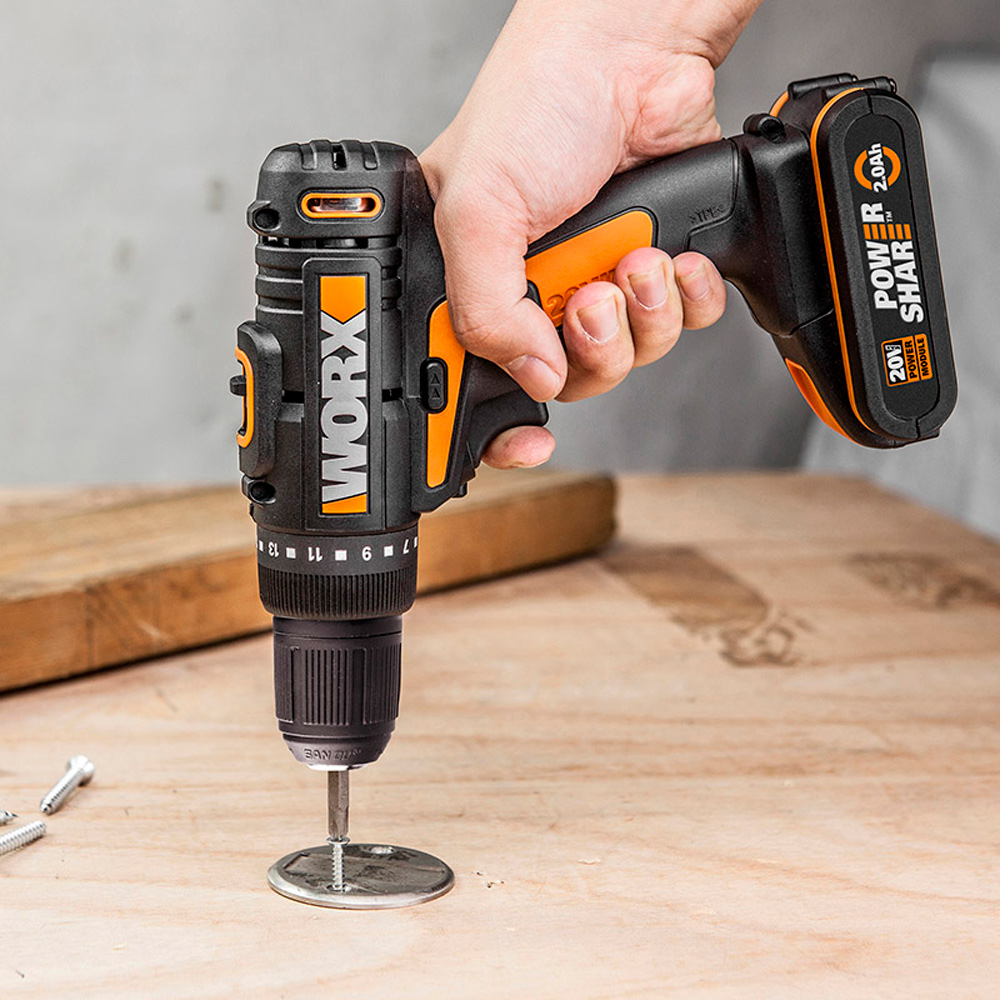 Дрель-шуруповерт WORX WX1012 20V 30Нм аккумуляторная